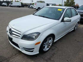 Mercedes-Benz C 300 * 4dr Sdn 4matic * CARFAX * БЕЗ ПЪРВОНАЧАЛНА ВНОСК