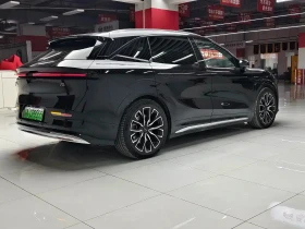 Zeekr 7X 2025 100kWh Long Range AWD Intelligent Driving  | Auto.bg — изображение 10