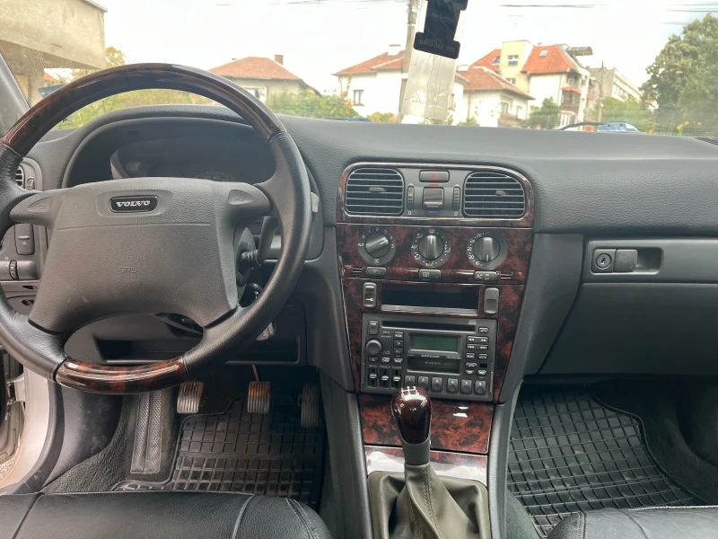 Volvo S40, снимка 9 - Автомобили и джипове - 47106490