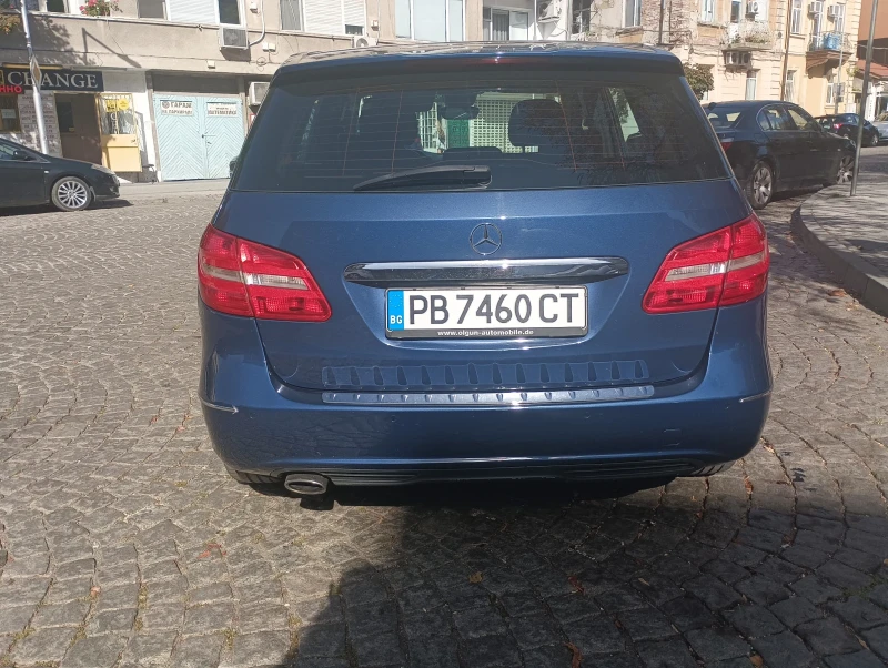 Mercedes-Benz B 200, снимка 6 - Автомобили и джипове - 47562471