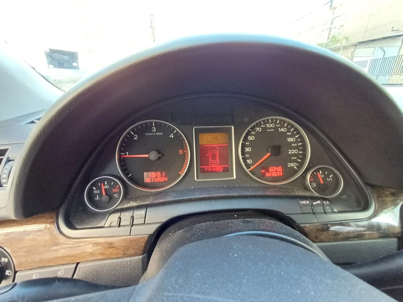 Audi A4, снимка 12 - Автомобили и джипове - 48025811