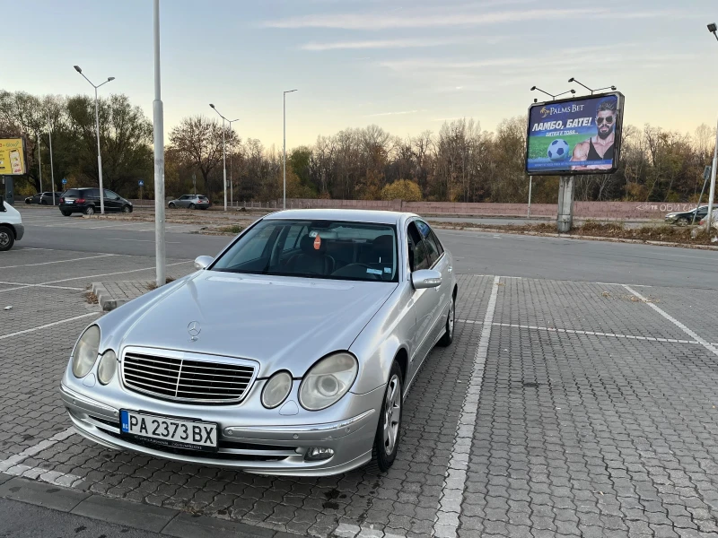 Mercedes-Benz E 350  4matic газ/бензин, снимка 1 - Автомобили и джипове - 48089438