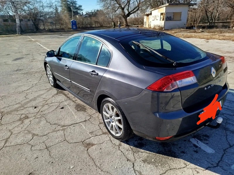 Renault Laguna 2.0 DCI, снимка 10 - Автомобили и джипове - 48507056