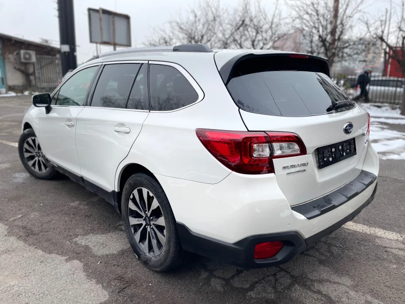 Subaru Outback 2.5 96 000km, снимка 3 - Автомобили и джипове - 49010112