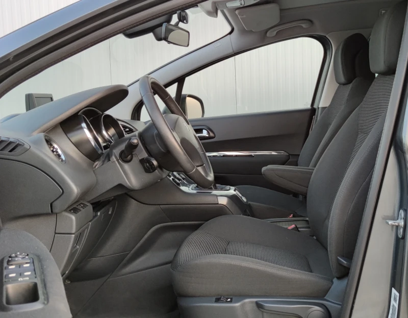 Peugeot 5008 1.6HDI* 115к.с* , снимка 9 - Автомобили и джипове - 51416062