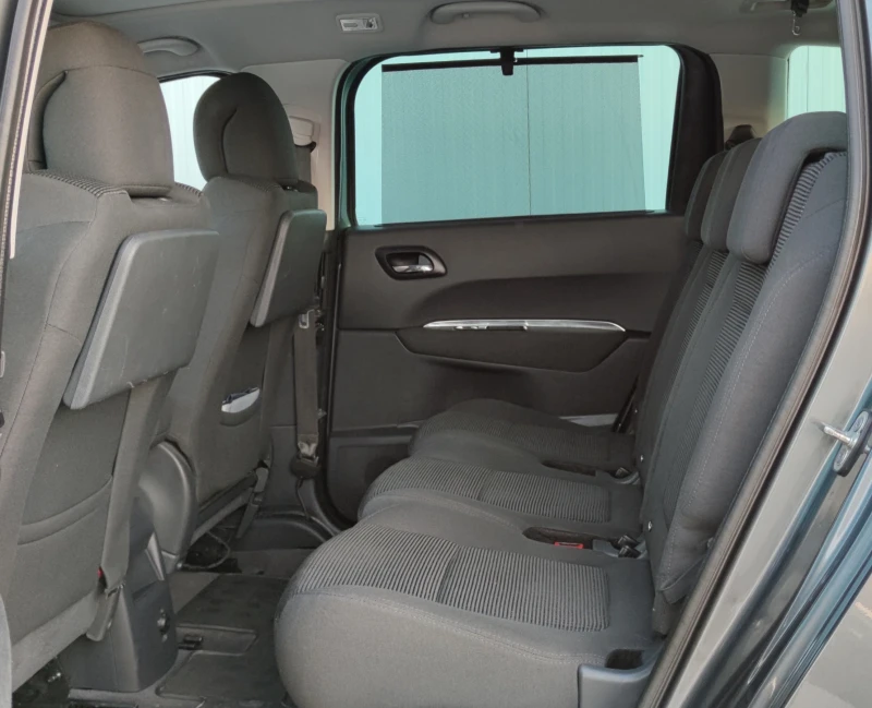 Peugeot 5008 1.6HDI* 115к.с* , снимка 10 - Автомобили и джипове - 51416062