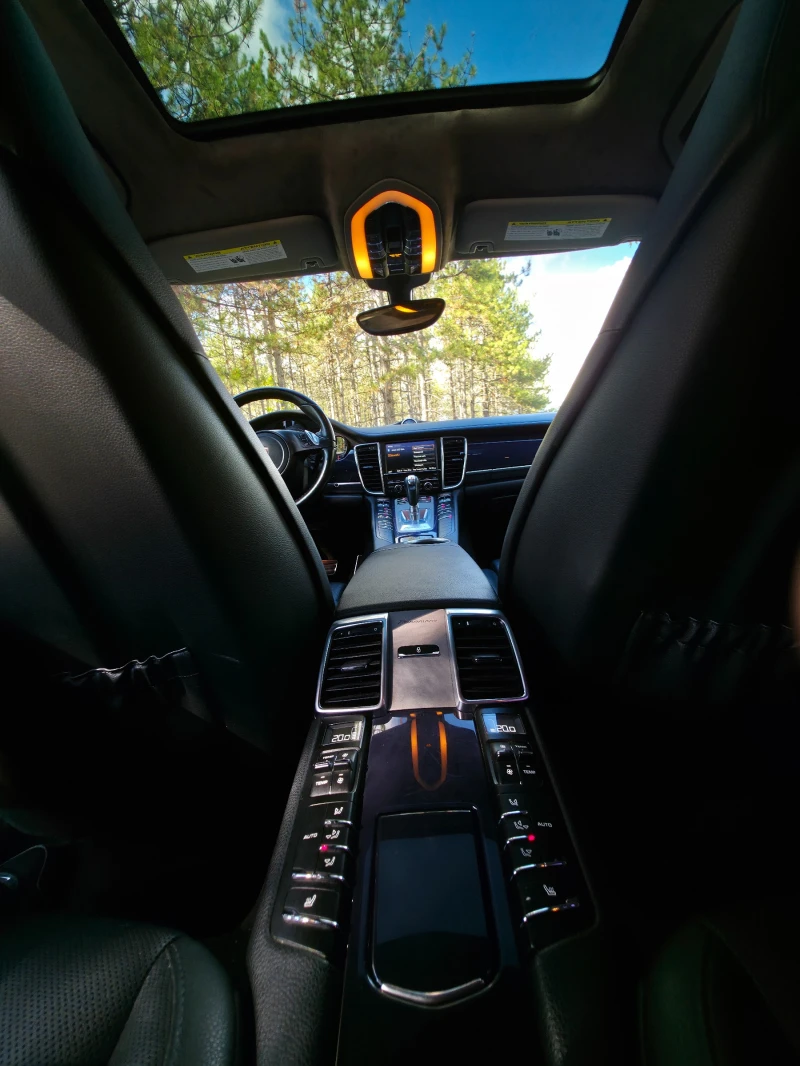 Porsche Panamera 4S Facelift, снимка 15 - Автомобили и джипове - 51943259