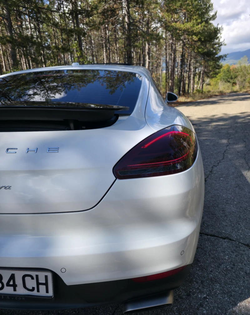 Porsche Panamera 4S Facelift, снимка 9 - Автомобили и джипове - 51943259