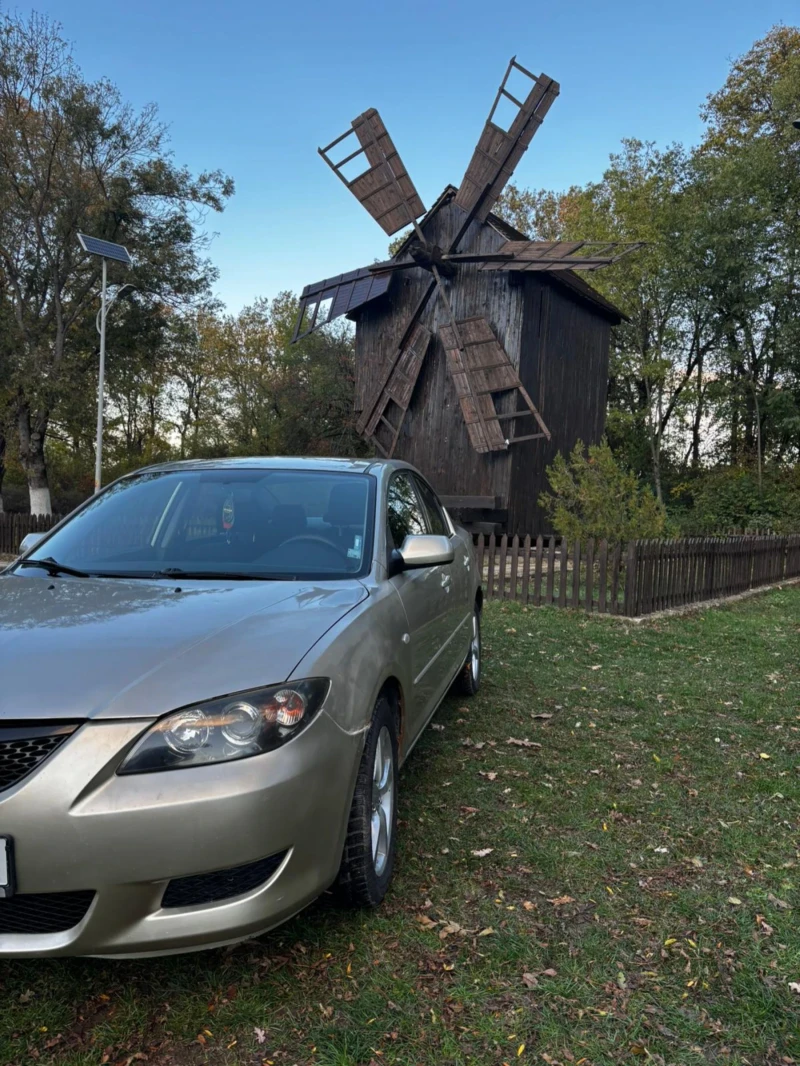 Mazda 3, снимка 8 - Автомобили и джипове - 52214915