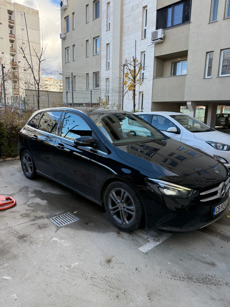 Mercedes-Benz B 180 B -класа 180, снимка 3 - Автомобили и джипове - 52490871