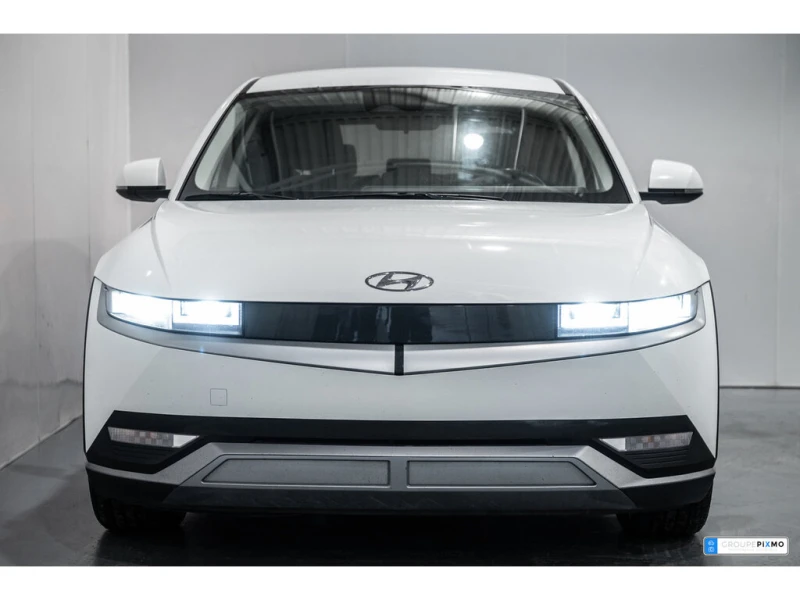 Hyundai Ioniq 5 PREFERRED* Един собственик* Premium Audio* Keyless