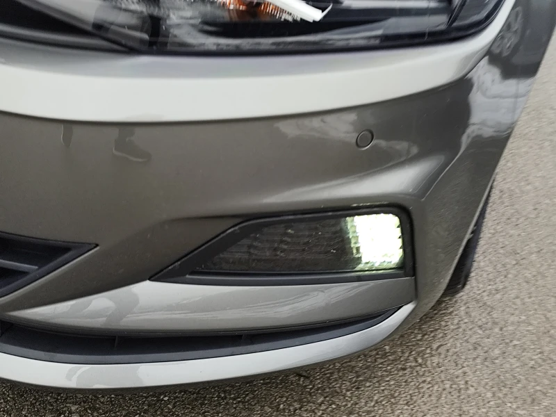 VW Polo 1.0i* COMFORTLINE* LED* EURO6B* 84000km!* , снимка 14 - Автомобили и джипове - 53189967