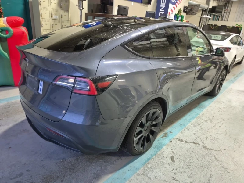 Tesla Model Y * STANDARD RANGE REAR WHEEL DRIVE * CARFAX * БЕЗ П, снимка 3 - Автомобили и джипове - 53231708
