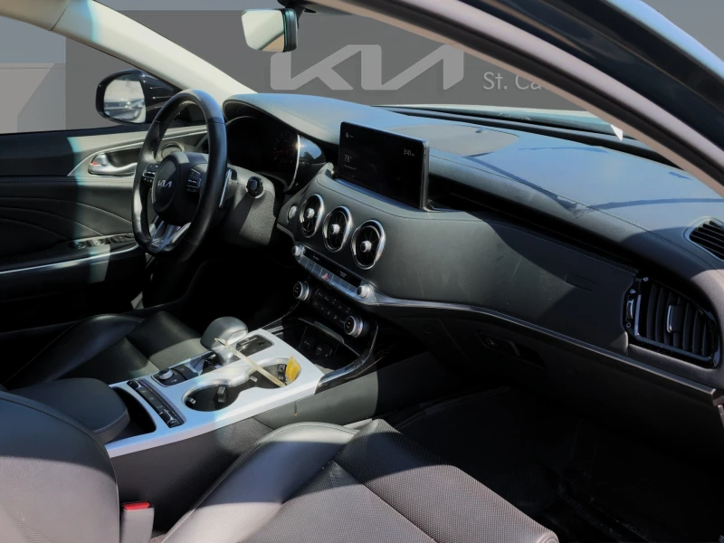 Kia Stinger GT Limited AWD С РЕГИСТРАЦИЯ & АВТОКРЕДИТ, снимка 9 - Автомобили и джипове - 53433068