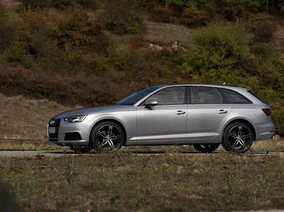 Audi A4 Avant 2.0TDI 150 к.с. - изображение 4