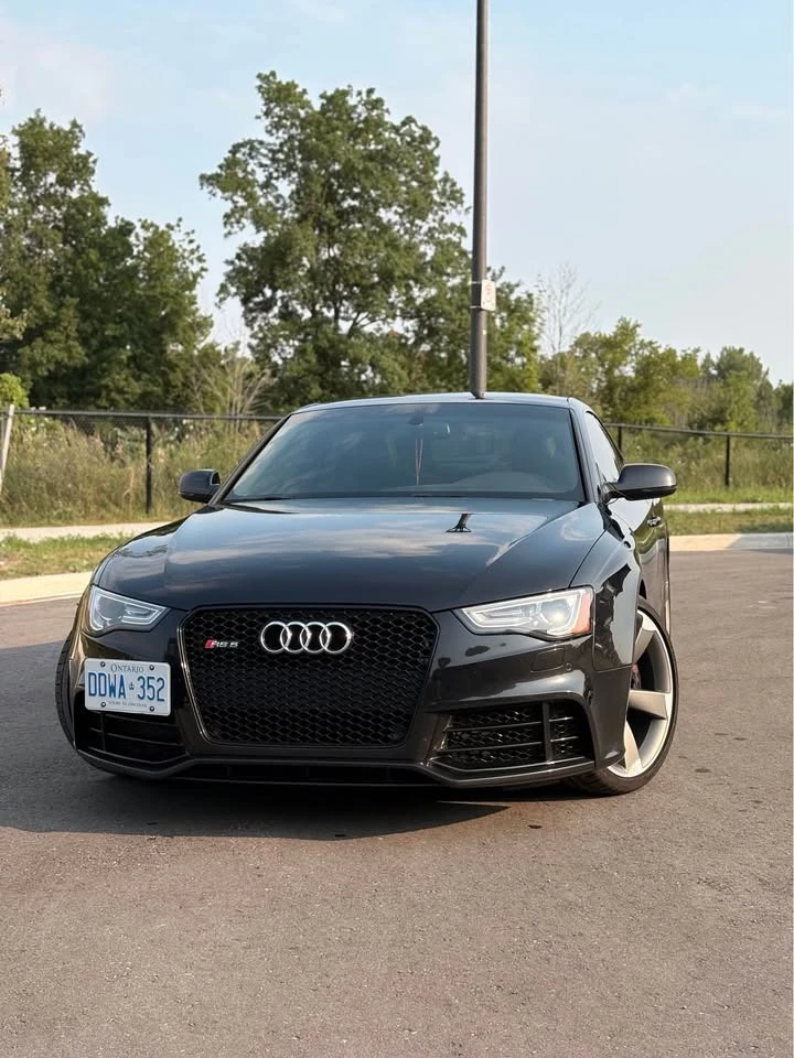 Audi Rs5 * 4.2L V8 * CARFAX * Black Optics * ��������� ���� | Mobile.bg � ����������� 2