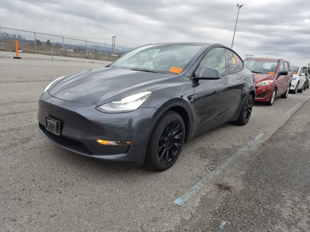 Tesla Model Y * STANDARD RANGE REAR WHEEL DRIVE * CARFAX * БЕЗ П, снимка 1