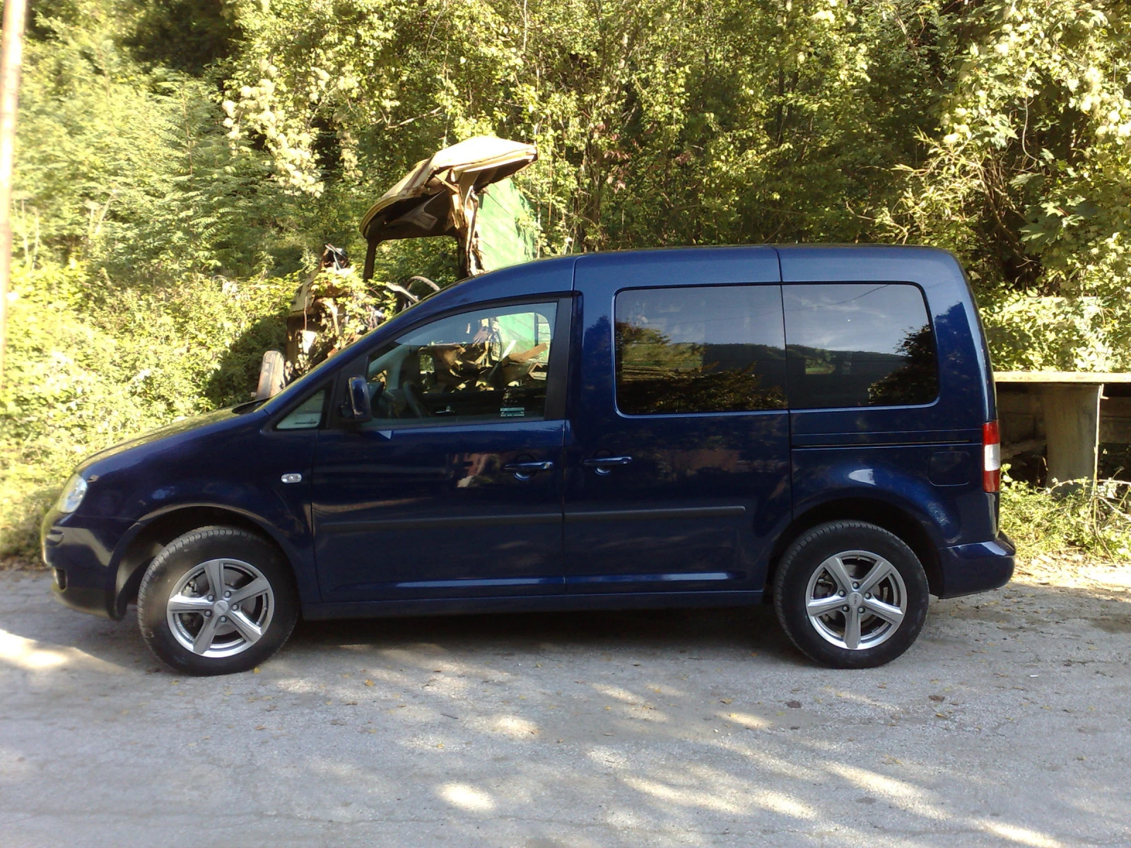 VW Caddy 1.9 LIFE DSG() 6+ 1 | Mobile.bg   16
