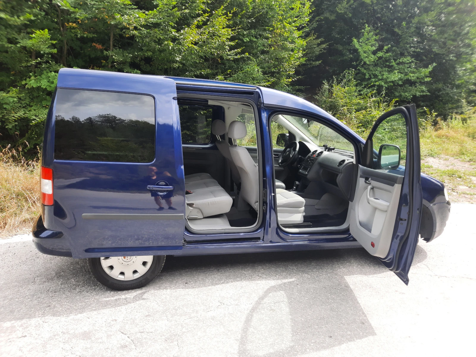 VW Caddy 1.9 LIFE DSG() 6+ 1 | Mobile.bg   13