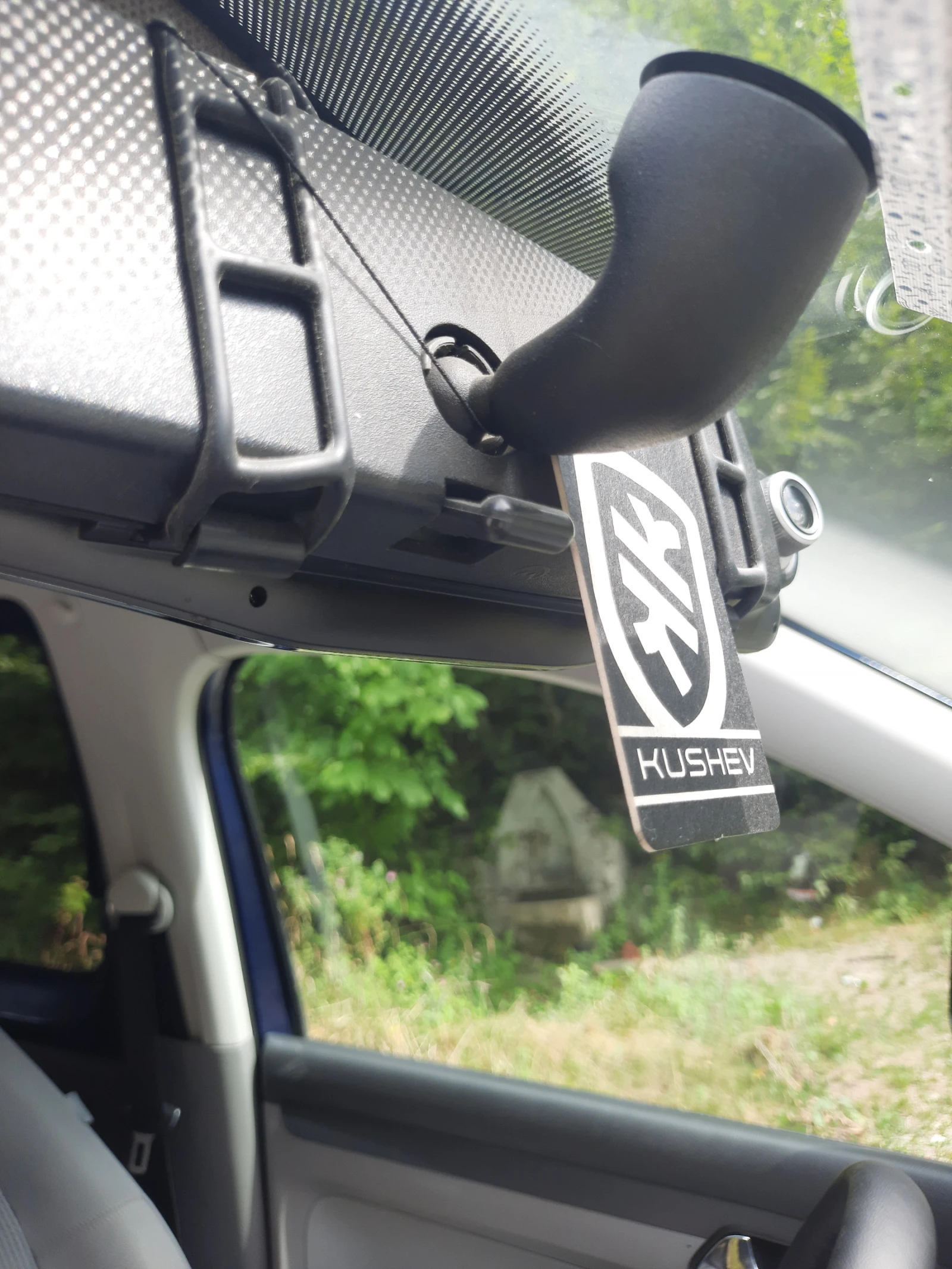 VW Caddy 1.9 LIFE DSG() 6+ 1 | Mobile.bg   12