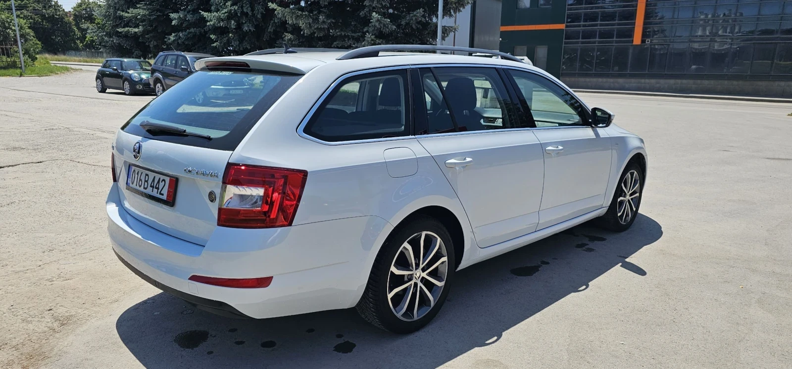 Skoda Octavia 2.0TDI 150H.P EDITION - изображение 9