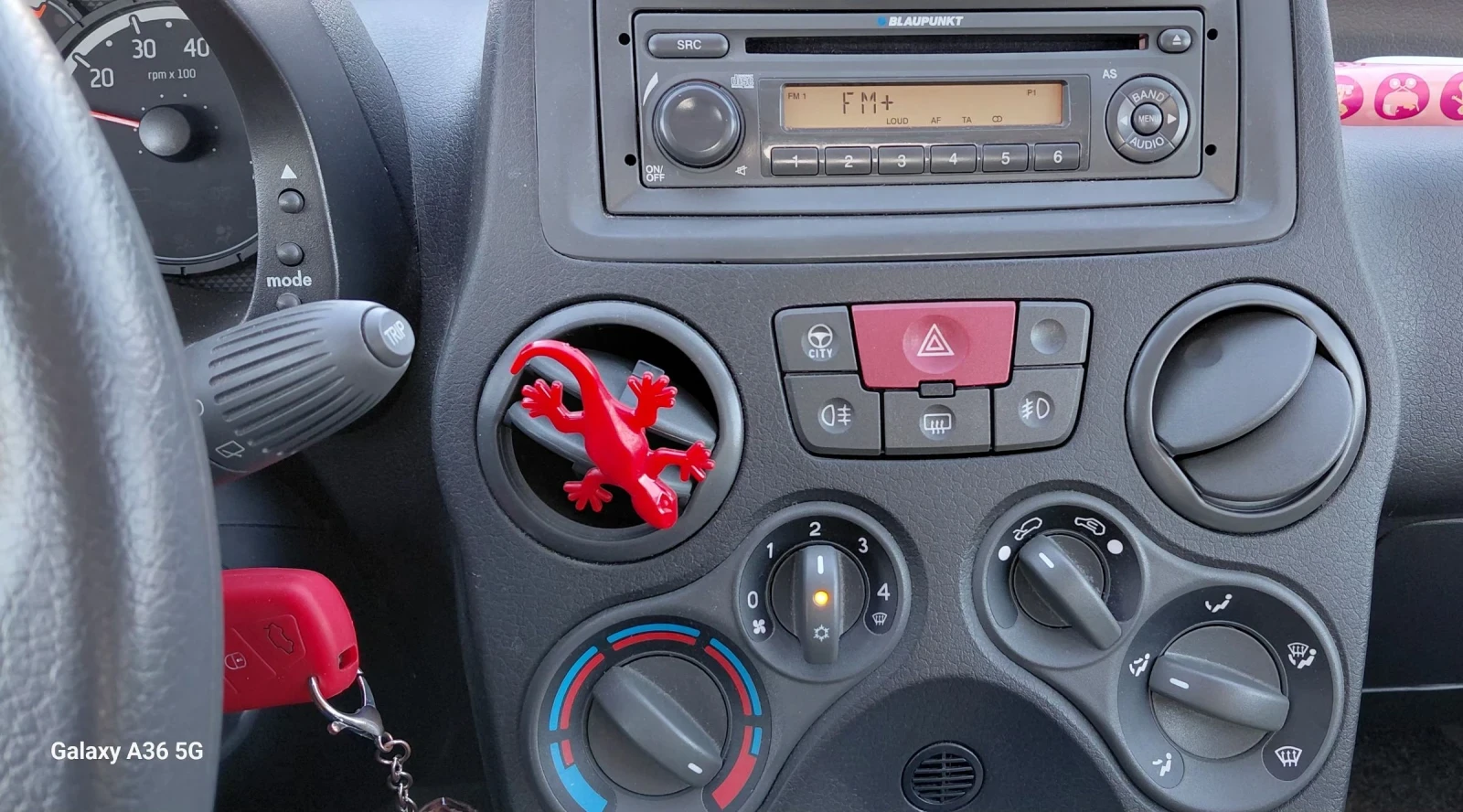 Fiat Panda AUTOMAT,  1.2i 60k.c. | Mobile.bg � ����������� 11