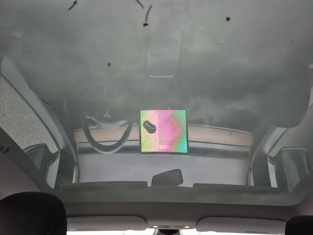 Tesla Model Y * STANDARD RANGE REAR WHEEL DRIVE * CARFAX * ��� � | Mobile.bg � ����������� 12