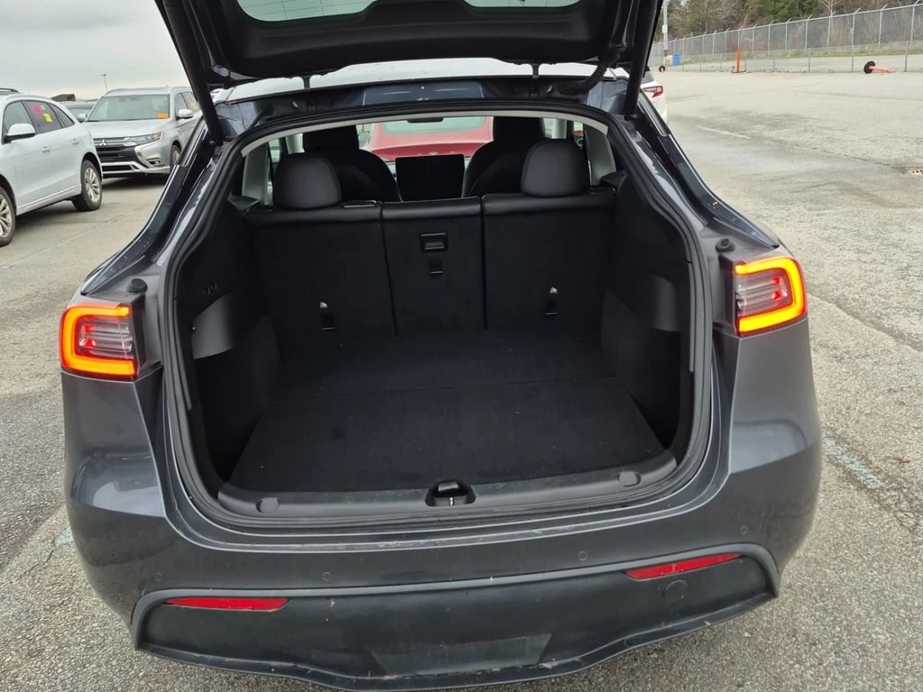 Tesla Model Y * STANDARD RANGE REAR WHEEL DRIVE * CARFAX * ��� � | Mobile.bg � ����������� 14