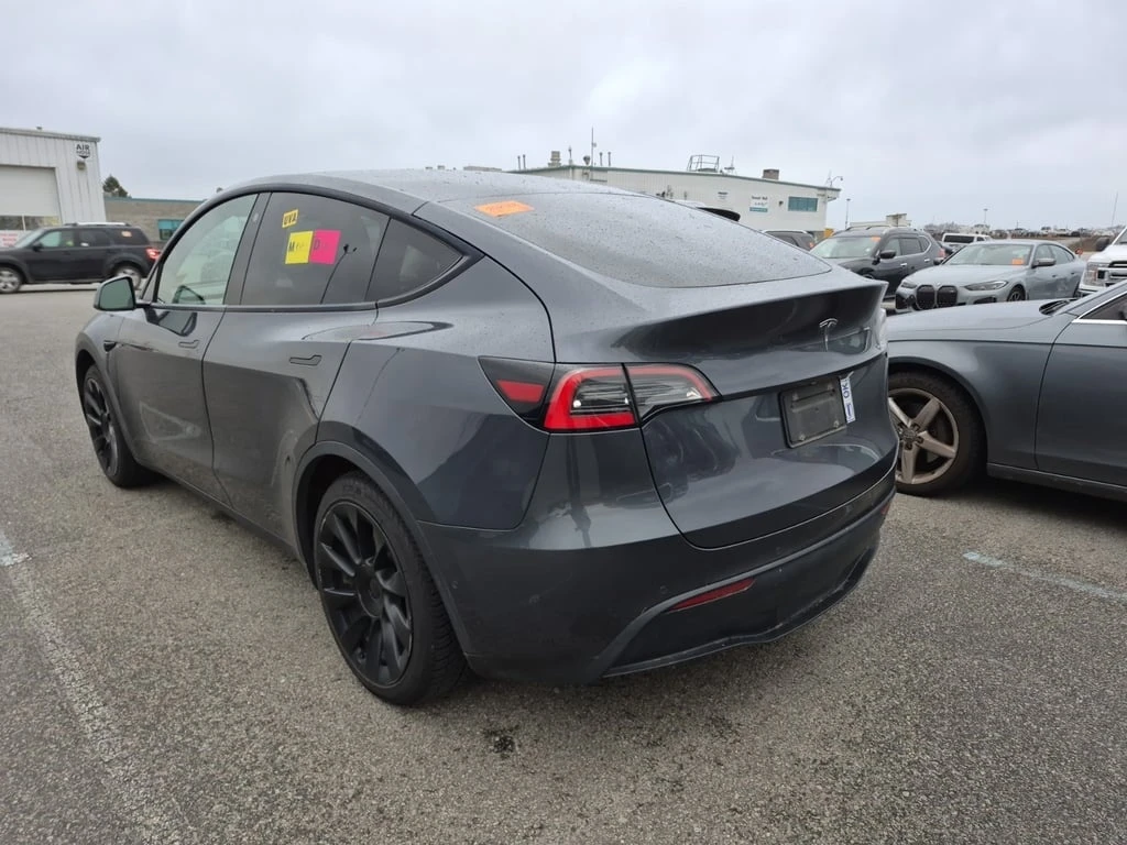 Tesla Model Y * STANDARD RANGE REAR WHEEL DRIVE * CARFAX * ��� � | Mobile.bg � ����������� 4