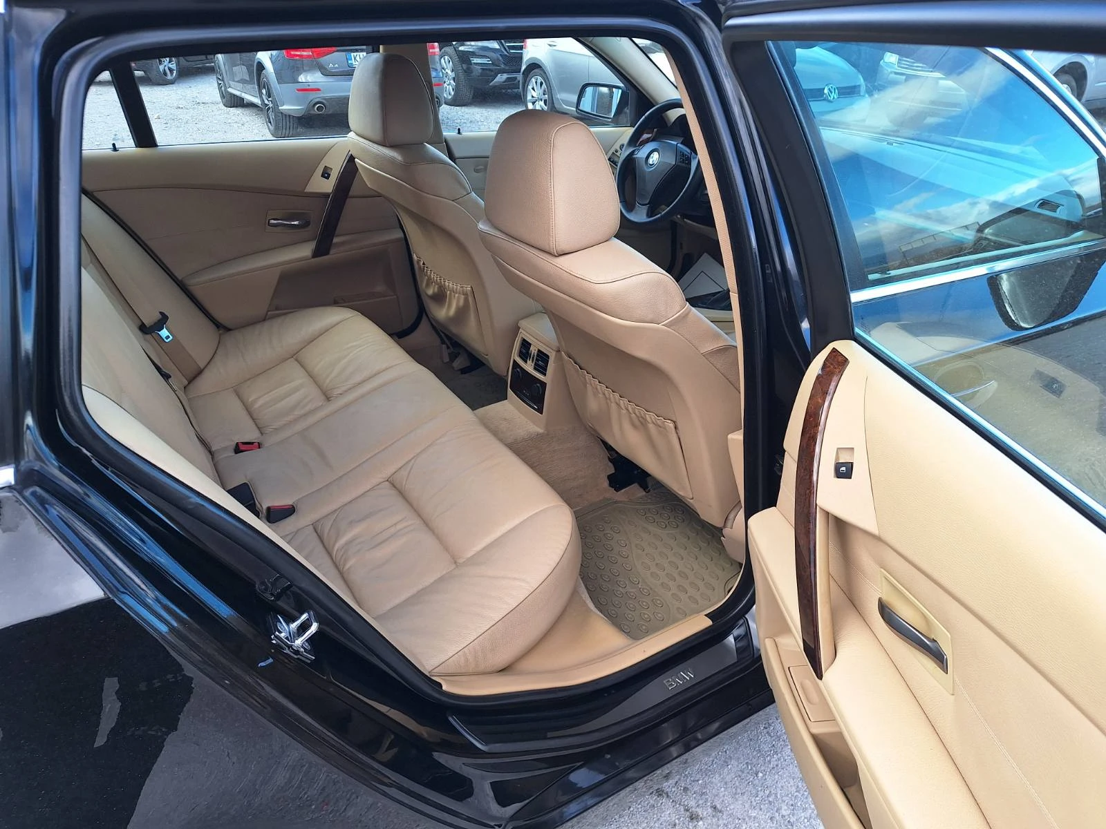 BMW 520 D-163кс-217000км, снимка 12 - Автомобили и джипове - 54118021