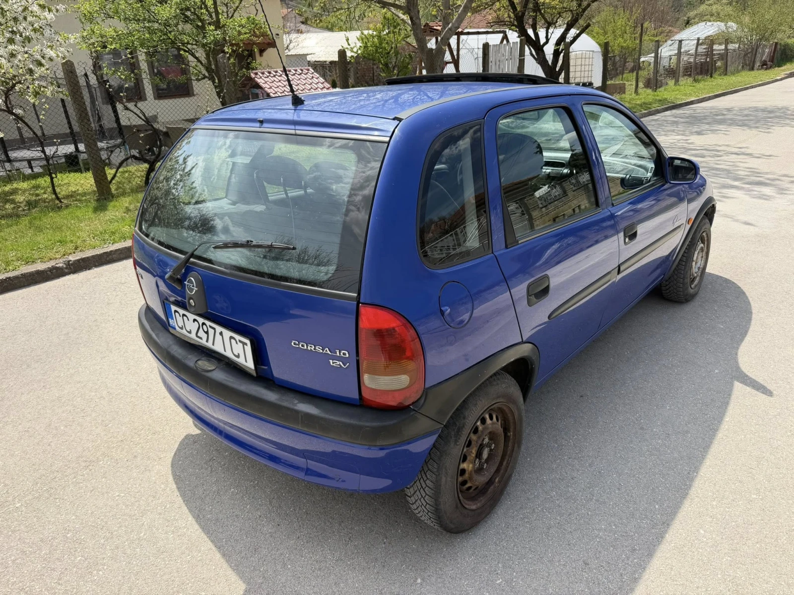 Opel Corsa 1.0 без ръжда, снимка 8 - Автомобили и джипове - 54296772