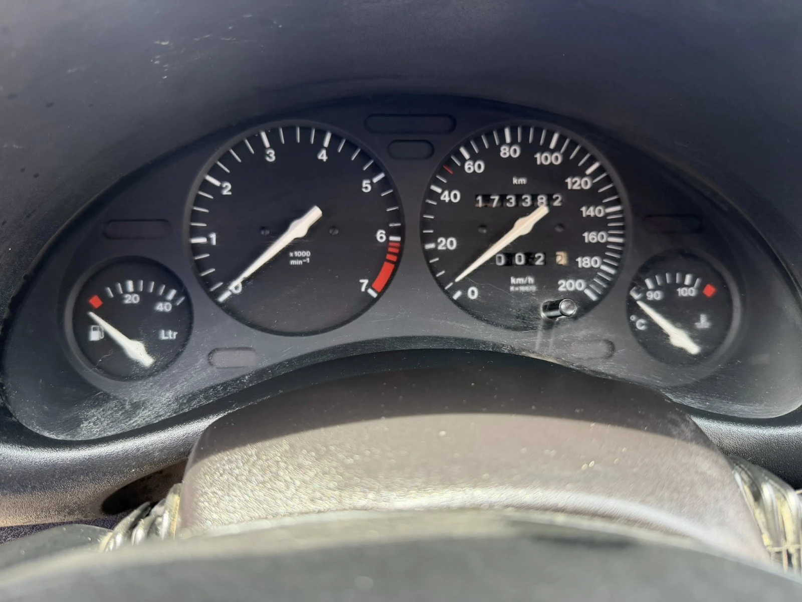 Opel Corsa 1.0 без ръжда, снимка 7 - Автомобили и джипове - 54296772