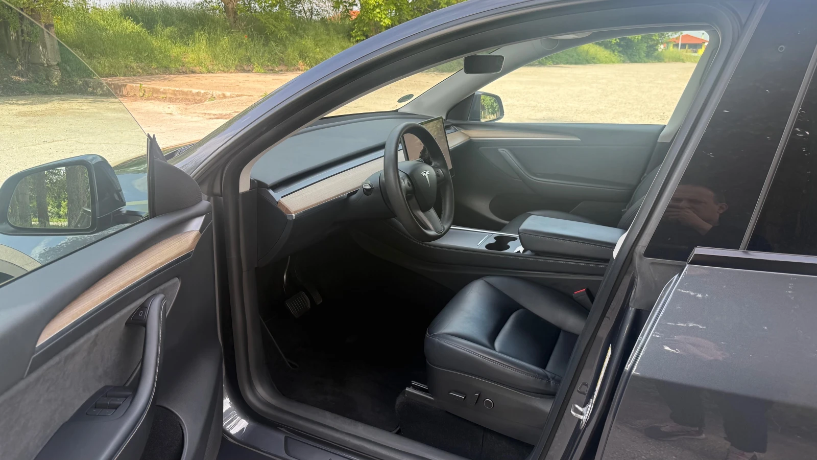 Tesla Model Y LONG RANGE DUAL MOTOR AWD, снимка 9 - Автомобили и джипове - 54339782