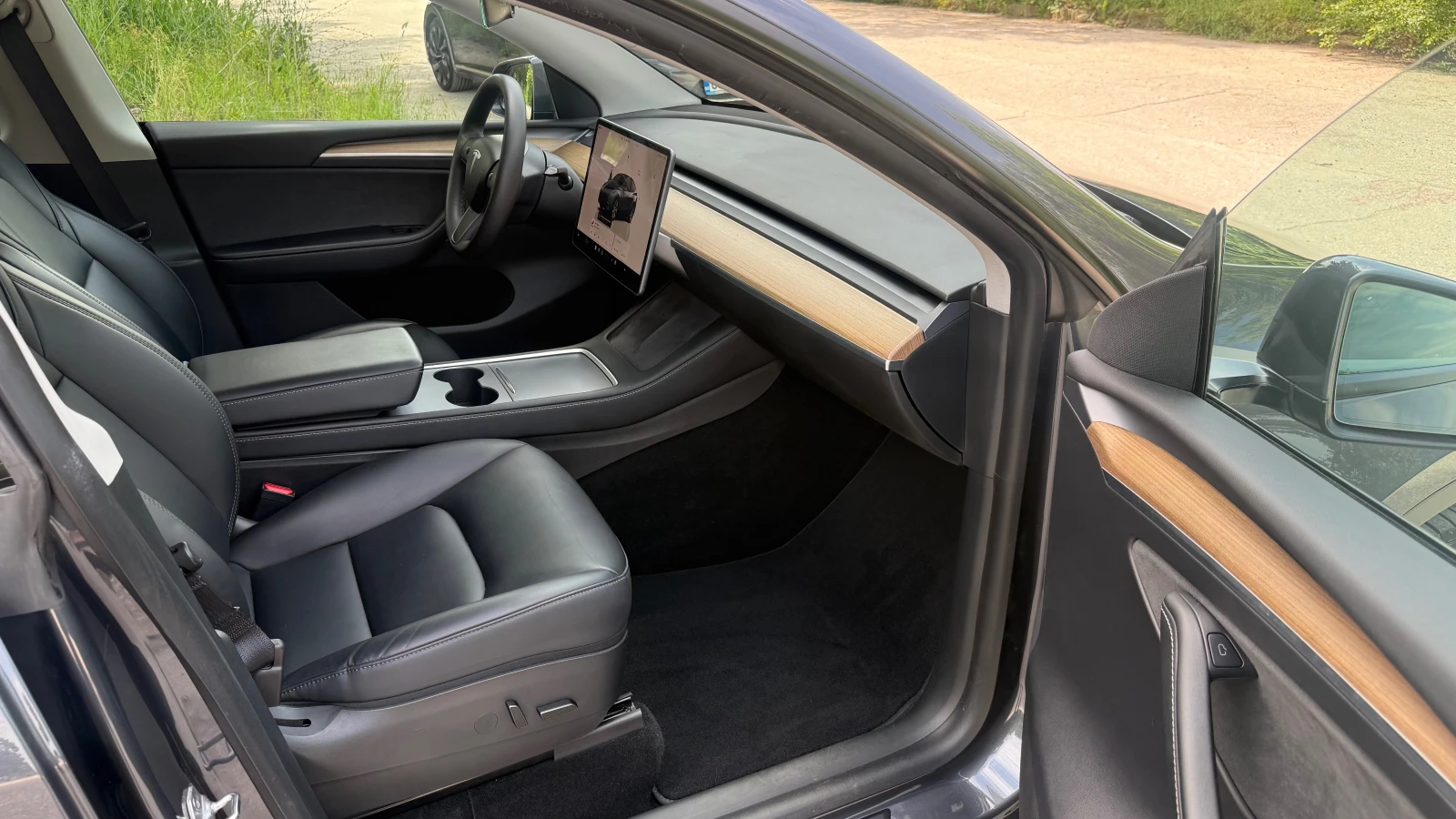 Tesla Model Y LONG RANGE DUAL MOTOR AWD, снимка 10 - Автомобили и джипове - 54339782