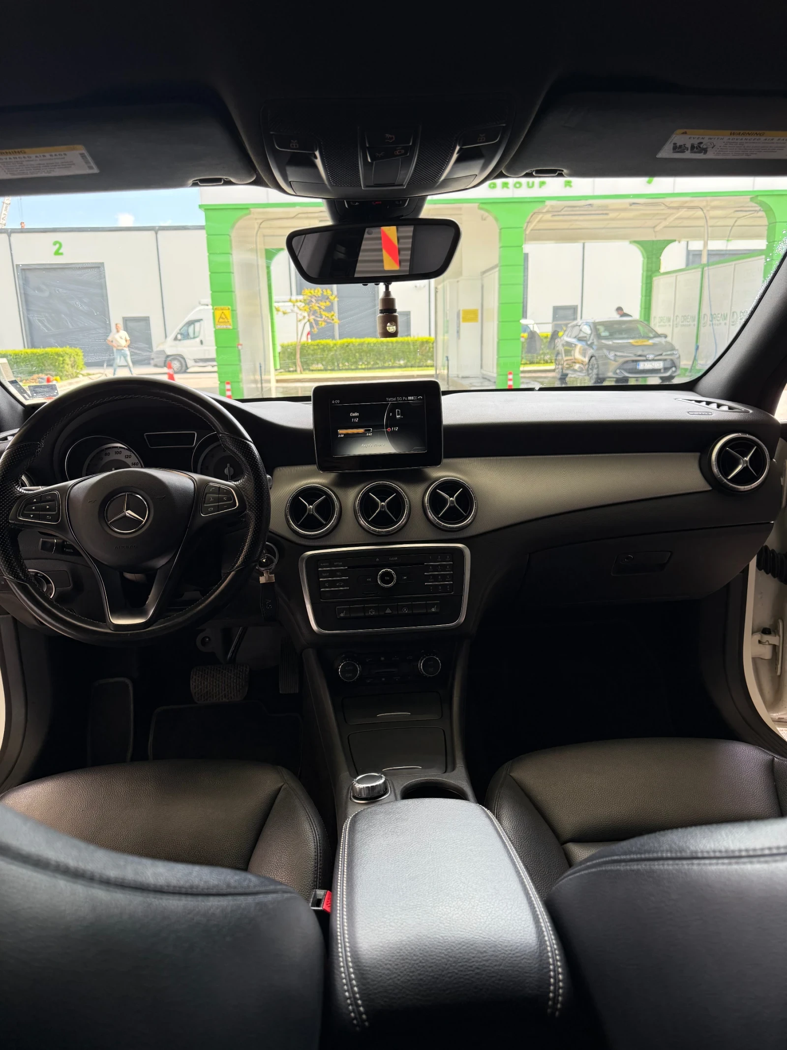 Mercedes-Benz CLA 250, снимка 9 - Автомобили и джипове - 54360579