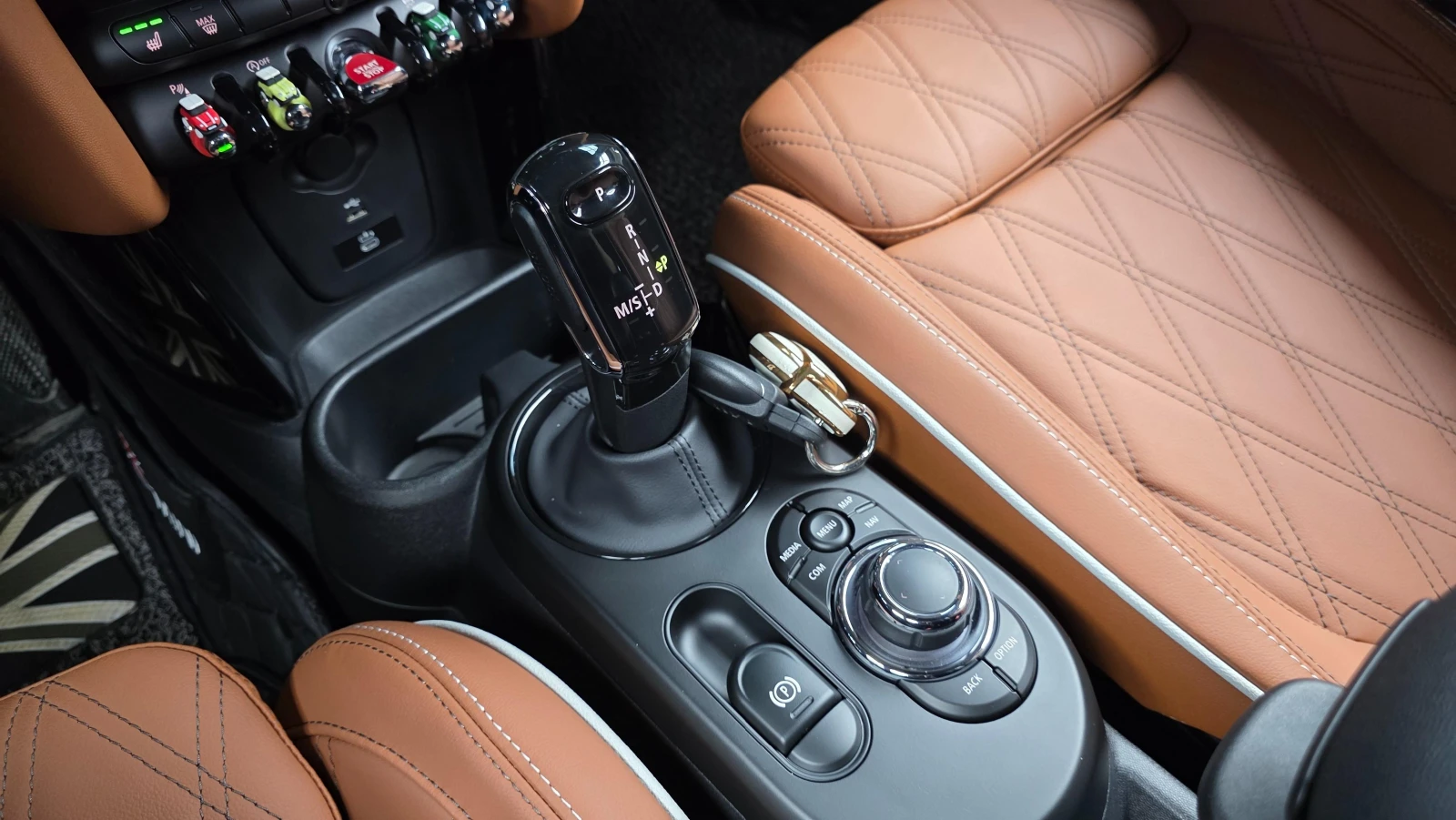 Mini Cooper S* , снимка 10 - Автомобили и джипове - 54580572