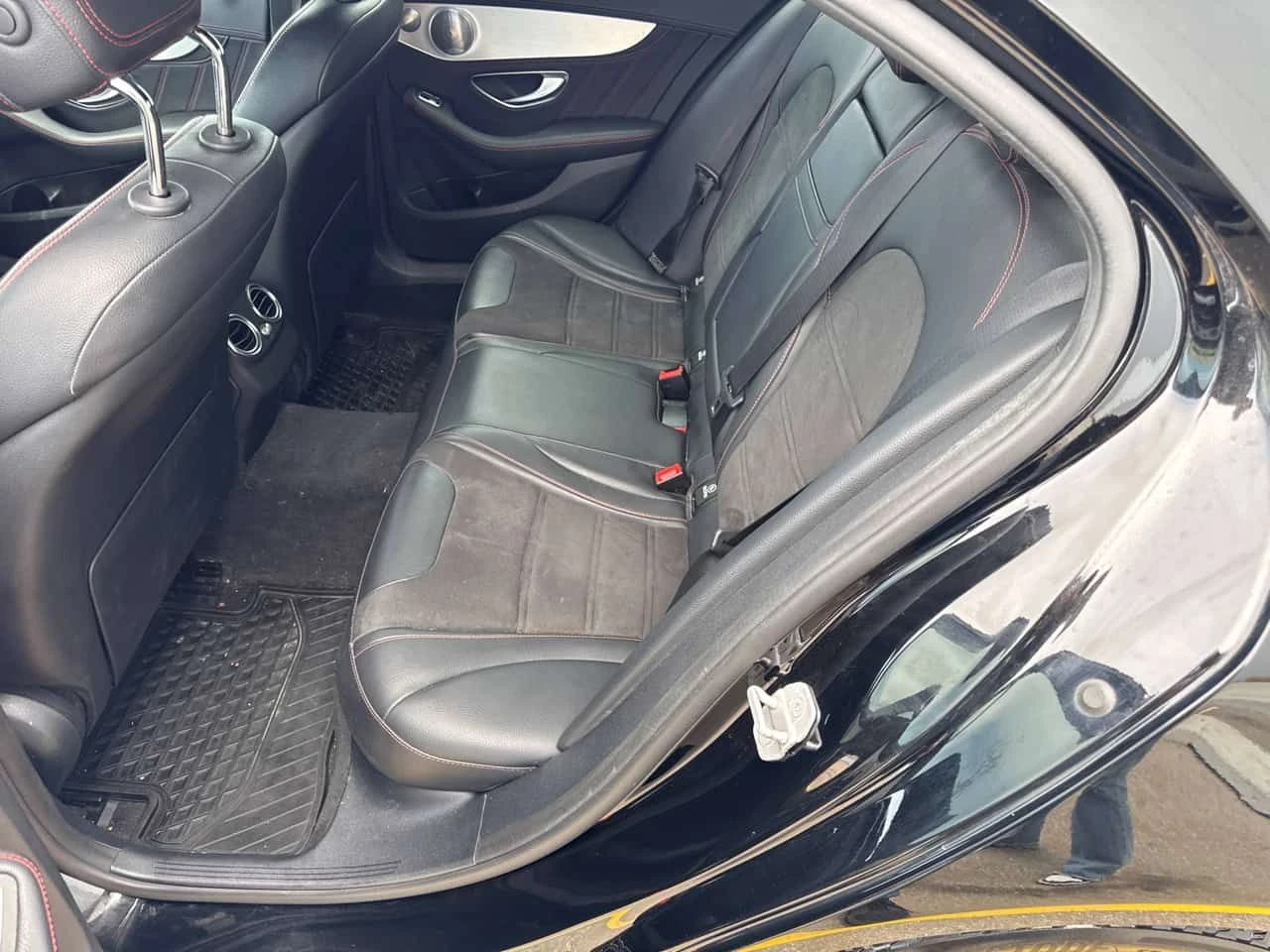 Mercedes-Benz C 450 AMG 4MATIC* DISTRONIC* BURMESTER* PANORAMA* , снимка 14 - Автомобили и джипове - 54581840
