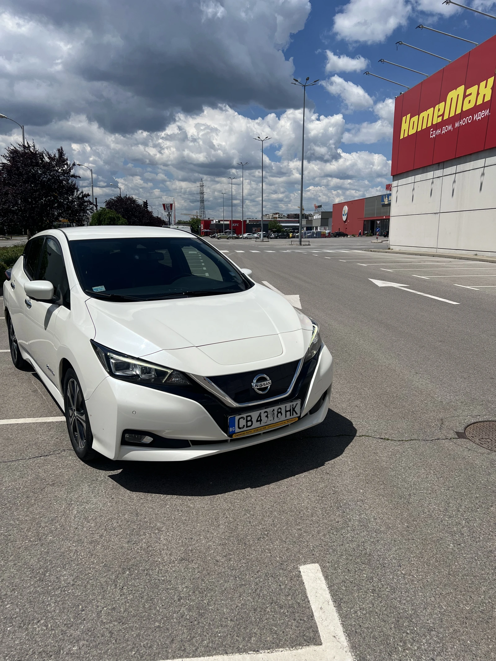 Nissan Leaf  N-Connecta, снимка 2 - Автомобили и джипове - 54704246