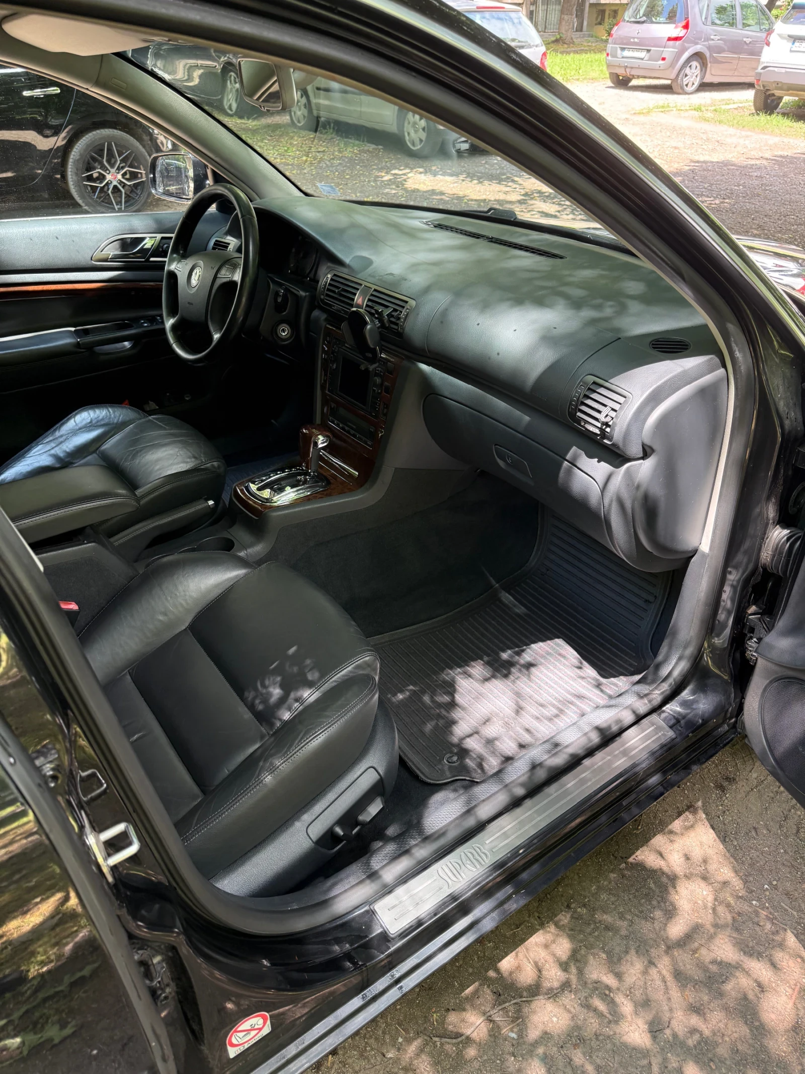 Skoda Superb 2, 5TDI FACE, снимка 7 - Автомобили и джипове - 54727218