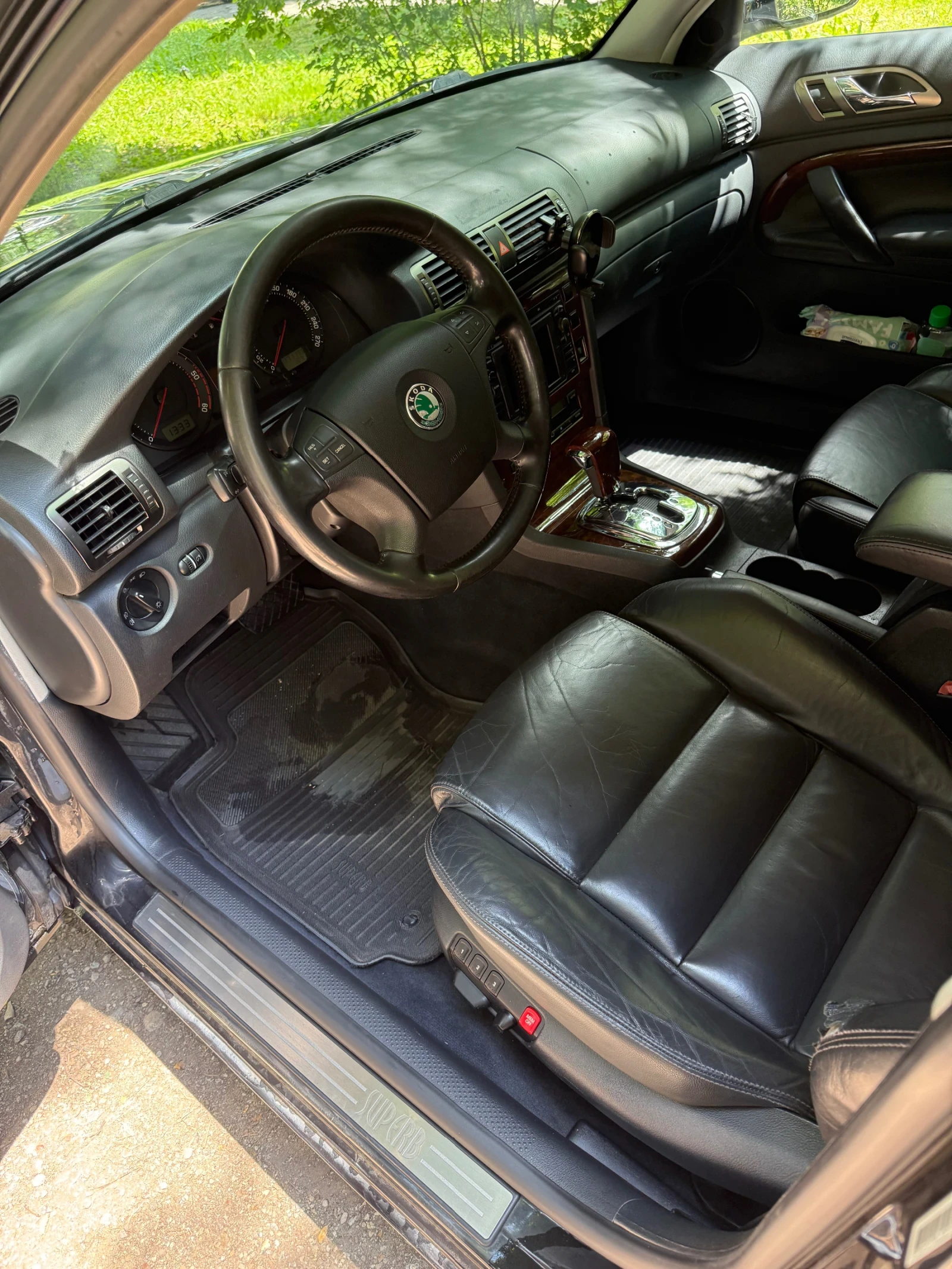 Skoda Superb 2, 5TDI FACE, снимка 10 - Автомобили и джипове - 54727218