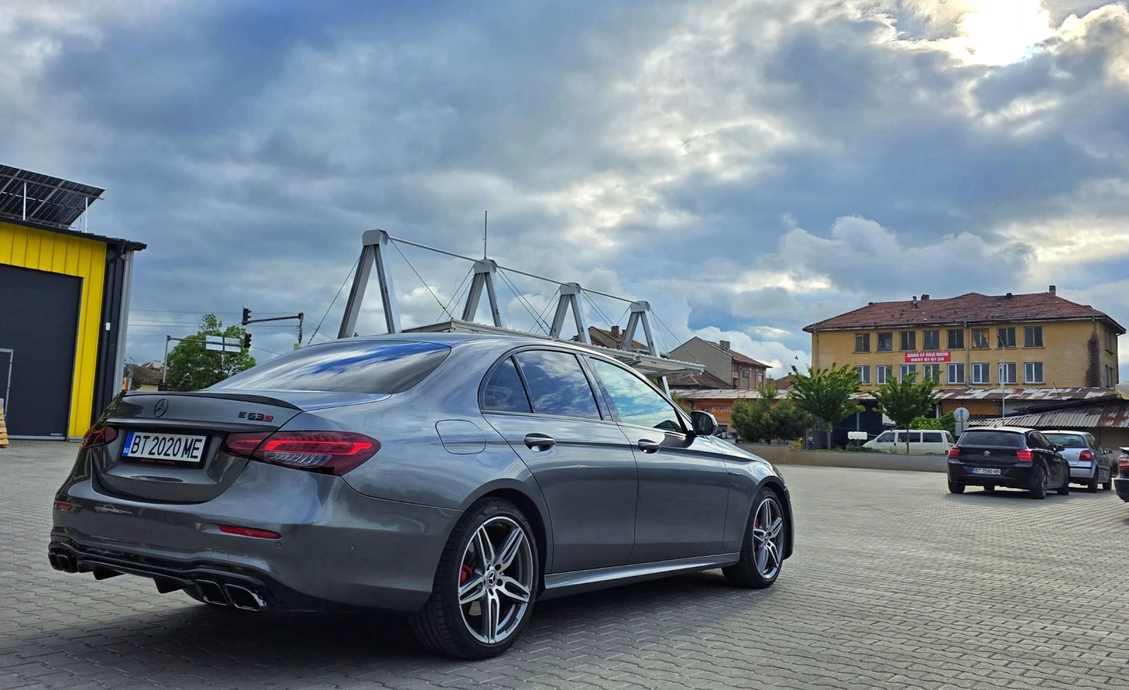 Mercedes-Benz E 400 AMG 4MATIC , снимка 5 - Автомобили и джипове - 54792095