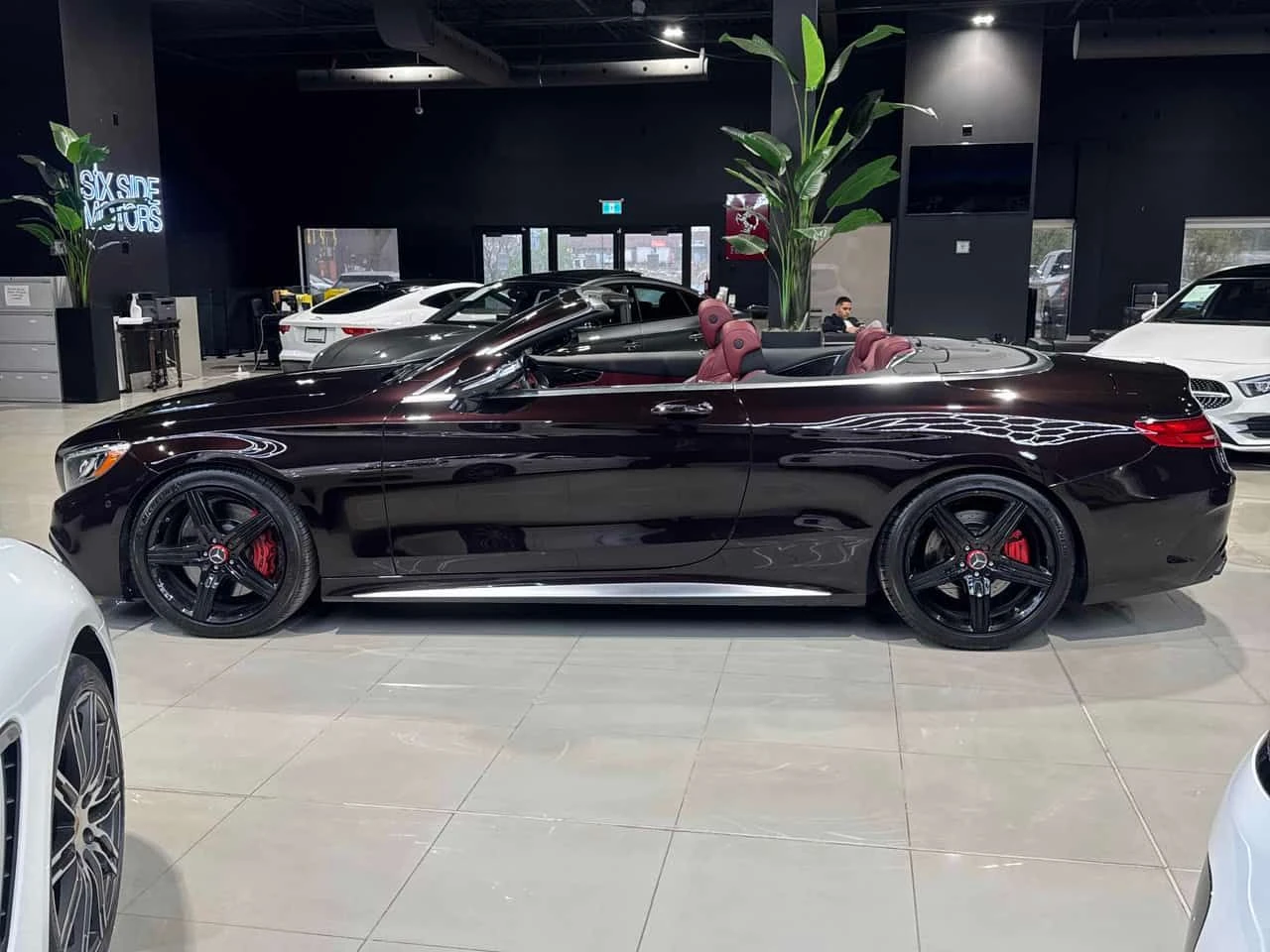 Mercedes-Benz S 63 AMG | DISTR| 360| HUD| BURMESTER| КЛИП| CARFAX, снимка 3 - Автомобили и джипове - 54931835