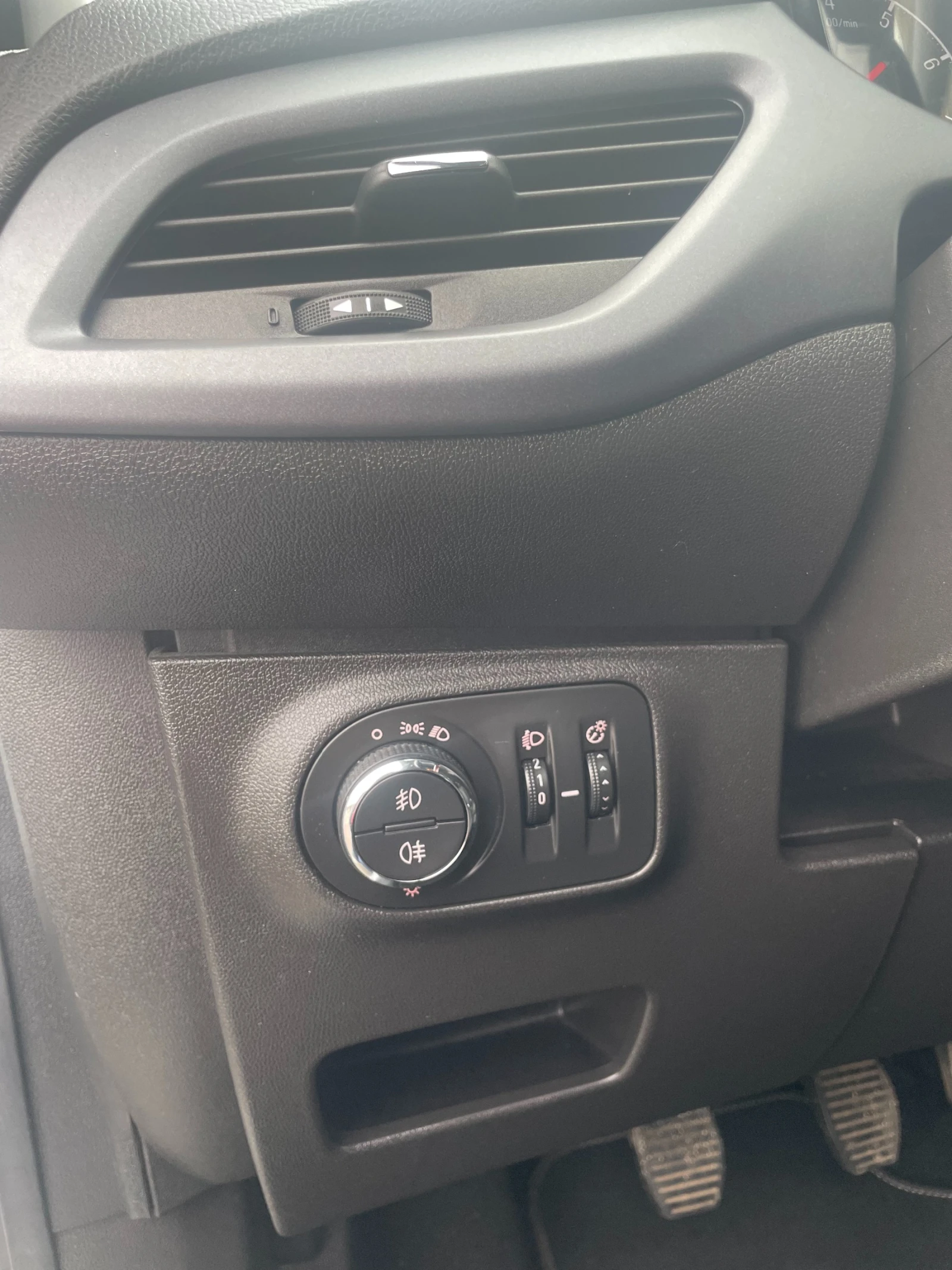 Opel Corsa E 1, 4 Ecotec LPG | Mobile.bg � ����������� 9
