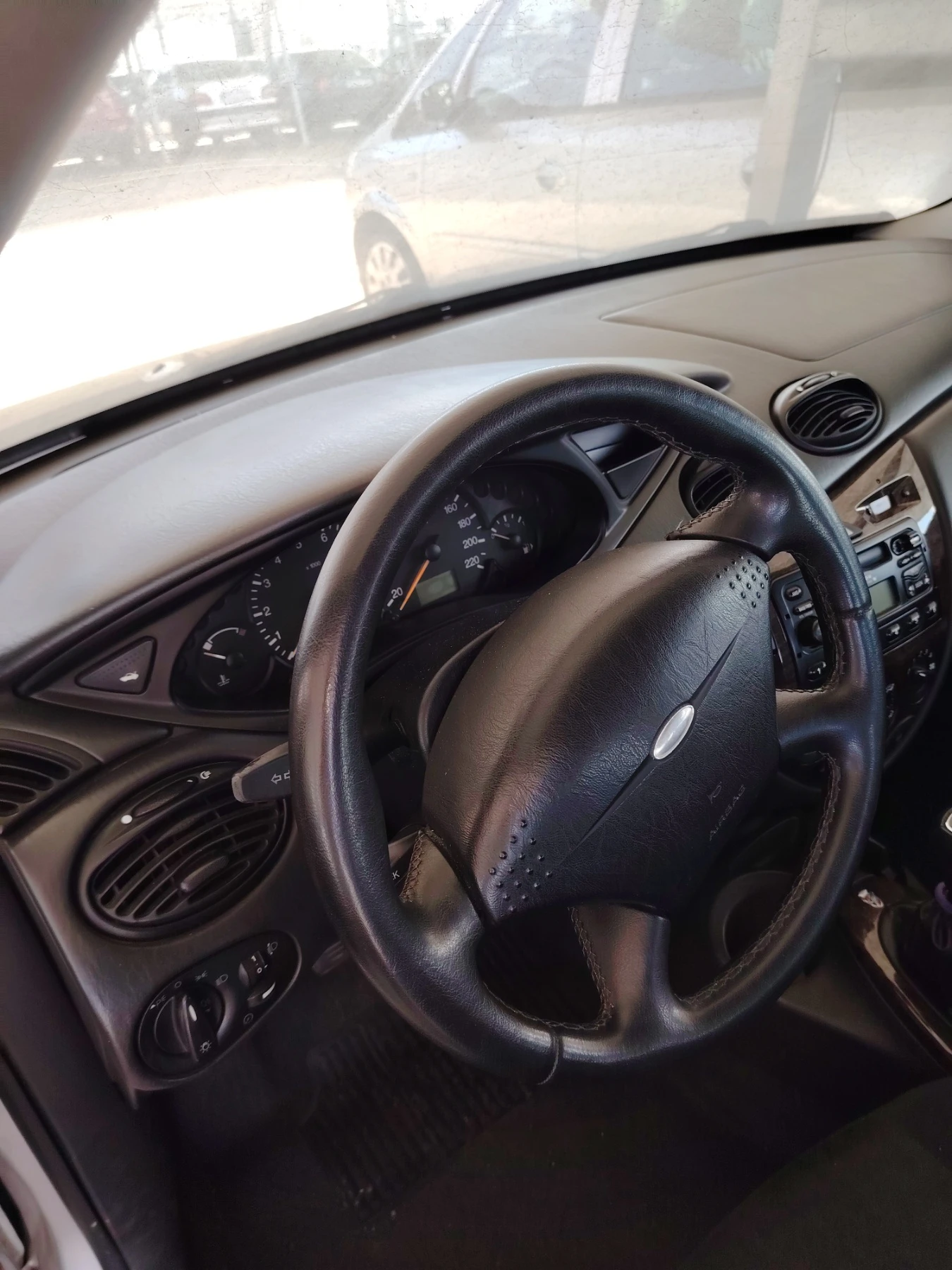 Ford Focus 1.8 дизел, снимка 5 - Автомобили и джипове - 55217028