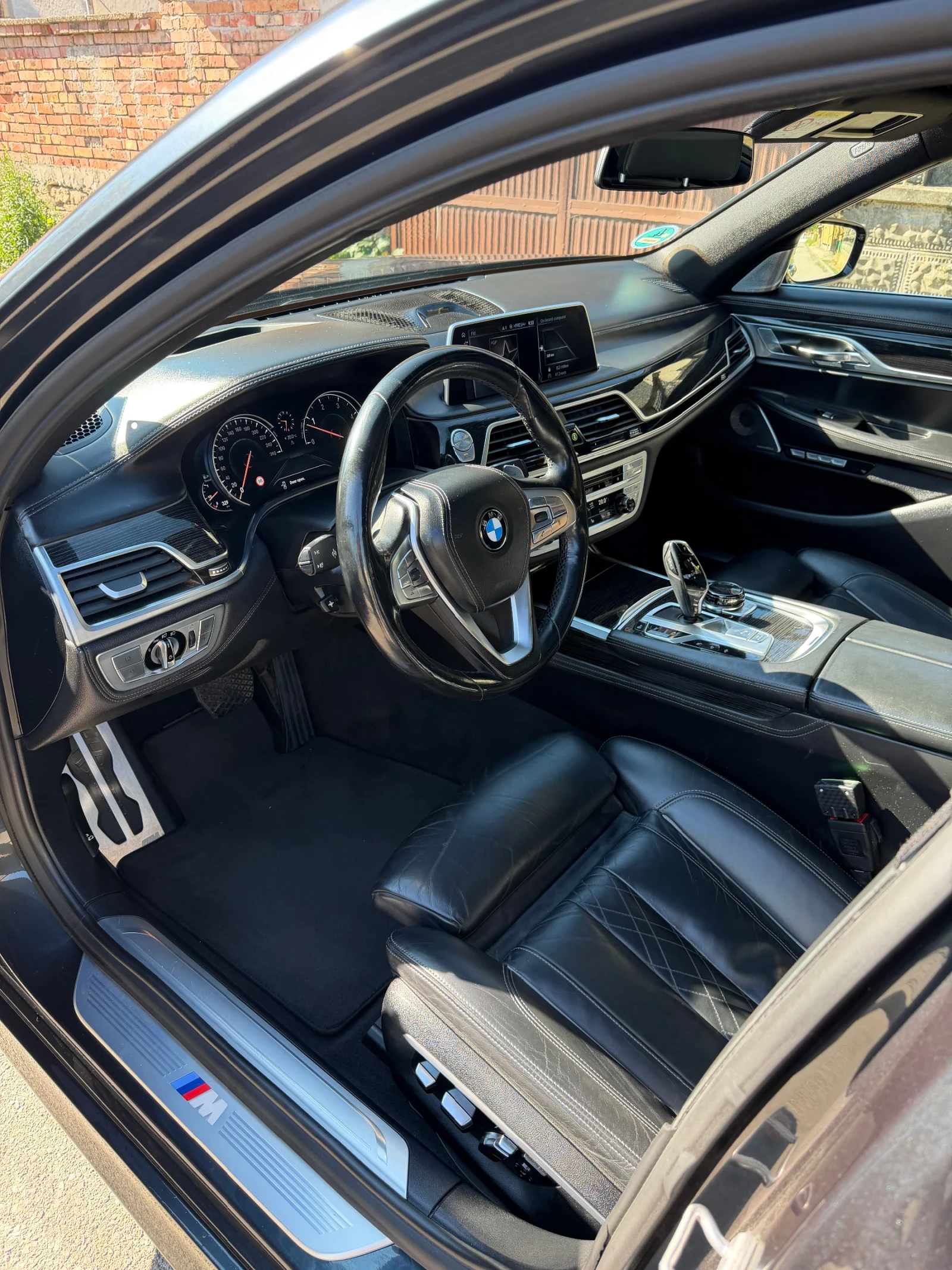 BMW 730 XD M-PACK ВАКУМ РЕАЛНИ КМ.!, снимка 8 - Автомобили и джипове - 55581790
