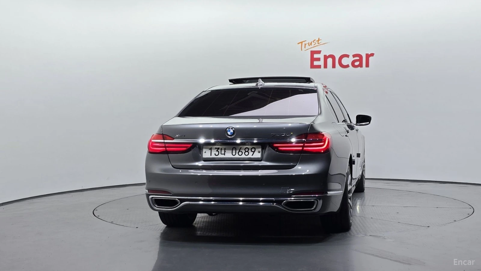 BMW 750 Li xDrive Prestige* МОНИТОРИ* МАСАЖИ* 360* ECS, снимка 4 - Автомобили и джипове - 55607561