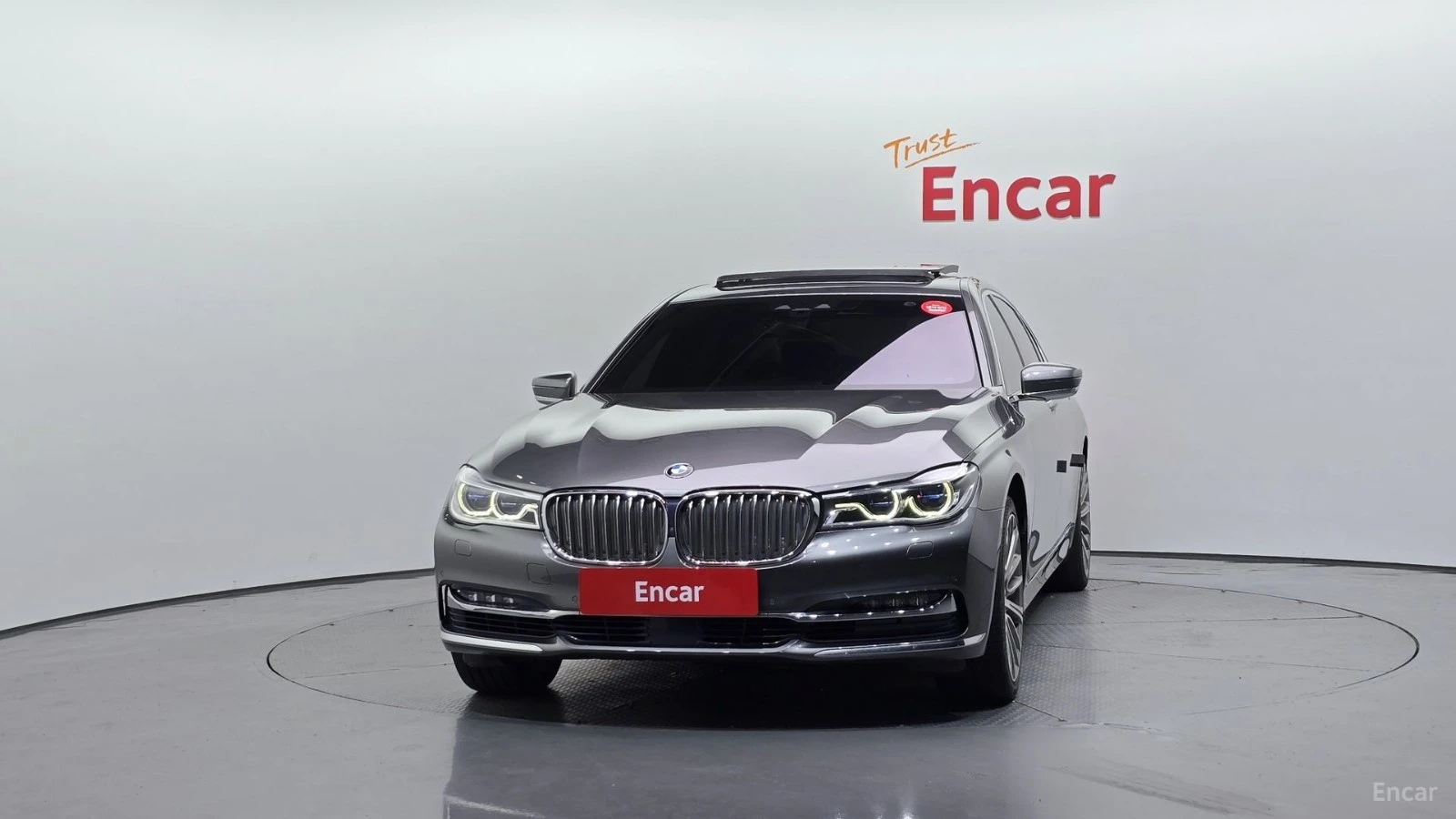 BMW 750 Li xDrive Prestige* МОНИТОРИ* МАСАЖИ* 360* ECS, снимка 3 - Автомобили и джипове - 55607561