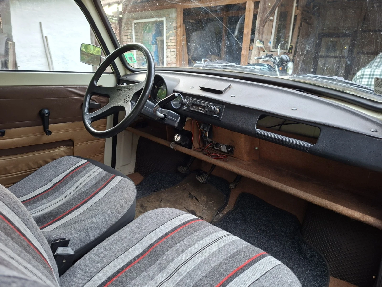Trabant 601, снимка 8 - Автомобили и джипове - 55831419