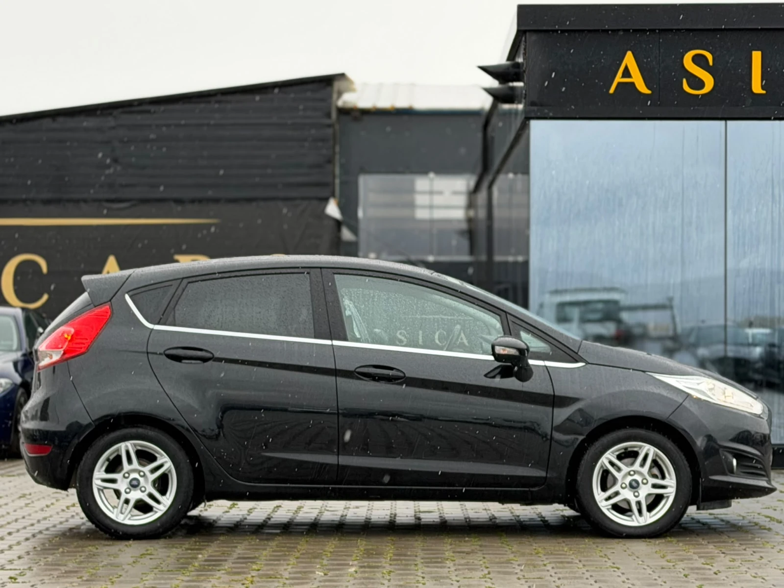 Ford Fiesta / 1.5D / EURO 5 / TITANIUM / | Mobile.bg � ����������� 6