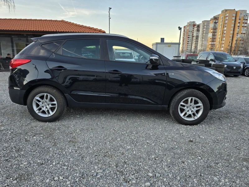 Hyundai IX35 2.0 CRDI 4X4 КОЖА, снимка 7 - Автомобили и джипове - 49396290